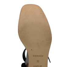Load image into Gallery viewer, HERMES Illusion 35 Black Leather Size 35