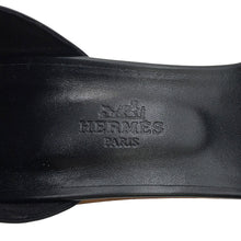 Load image into Gallery viewer, HERMES Illusion 35 Black Leather Size 35