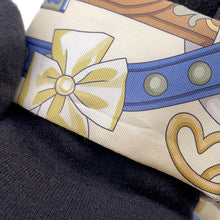 Load image into Gallery viewer, HERMES Twilly Harnais de coeur Crème/Blue Jean/Vert Amandes Silk100%