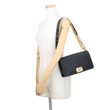 Load image into Gallery viewer, CHANEL Boy Chanel BlackA67086 Caviar Leather Size 25