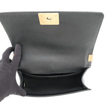 Load image into Gallery viewer, CHANEL Boy Chanel BlackA67086 Caviar Leather Size 25