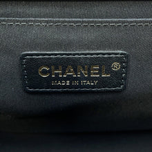 Load image into Gallery viewer, CHANEL Boy Chanel BlackA67086 Caviar Leather Size 25