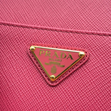 将图像加载到图库查看器中,PRADA Compact wallet Pink1ML060 Leather