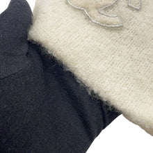 将图像加载到图库查看器中,CHANEL CC Logo knit cap White Cashmere80% Silk20%
