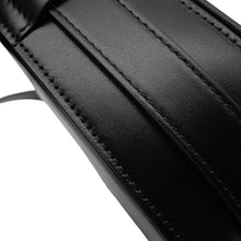 Load image into Gallery viewer, CELINE Maillon Triomphe Shoulder Bag Black193123 Leather Size Medium