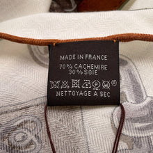 Load image into Gallery viewer, HERMES Triangle Jean Morning Walk White/Caramel/Silver Cashmere70% Silk30%