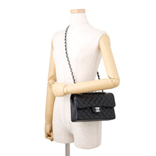 将图像加载到图库查看器中,CHANEL Matelasse W Flap ChainShoulder Bag BlackA01113 Caviar Leather Size 23