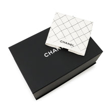 将图像加载到图库查看器中,CHANEL Matelasse W Flap ChainShoulder Bag BlackA01113 Caviar Leather Size 23
