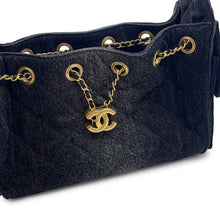将图像加载到图库查看器中,CHANEL CHANEL25 ChainShoulder Bag BlackAS5631 Denim Size Mini