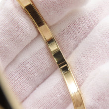 Load image into Gallery viewer, GRAFF Lawrence Graff Signature Bangle Size 16RGB605 18K Yellow Gold