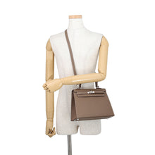 Load image into Gallery viewer, HERMES Kelly Sellier Etoupe Epsom Size 25