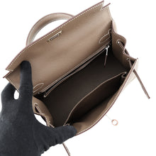 Load image into Gallery viewer, HERMES Kelly Sellier Etoupe Epsom Size 25