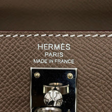 Load image into Gallery viewer, HERMES Kelly Sellier Etoupe Epsom Size 25