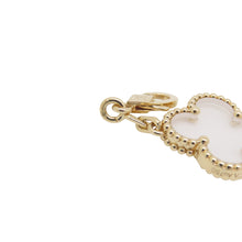 Load image into Gallery viewer, Van Cleef & Arpels Vintage Alhambra Bracelet 5 motifsVCARP39D00 18K Yellow Gold