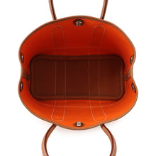 Load image into Gallery viewer, HERMES Neo Garden Feu/Gold Toile Officier Negonda Leather Size 23