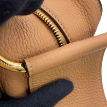 Load image into Gallery viewer, Delvaux Cool box VisionAA0457AQY024FDO TaurillonSoft Leather Size MM