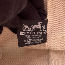 Load image into Gallery viewer, HERMES Brid a Black Hibiscus Canvas Size GM