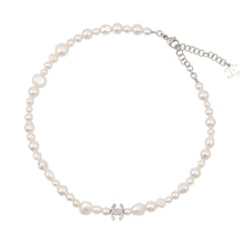 将图像加载到图库查看器中,CHANEL CC Logo Pearl NecklaceABH495 Metal Faux Pearl