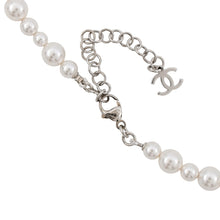 将图像加载到图库查看器中,CHANEL CC Logo Pearl NecklaceABH495 Metal Faux Pearl
