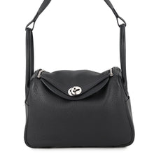 将图像加载到图库查看器中,HERMES Lindy Black Taurillon Clemence Size 26