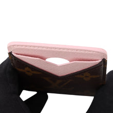 将图像加载到图库查看器中,LOUIS VUITTON Porto Cult Magnet Rose ConfettiM28319 Monogram