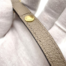 将图像加载到图库查看器中,LOUIS VUITTON Pochette Metis EW TourterelleGray/CreamM23081 Monogram Empreinte Leather