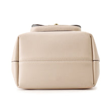 将图像加载到图库查看器中,LOUIS VUITTON Lockme Bucket NV BeigeM57688 Leather