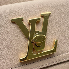 将图像加载到图库查看器中,LOUIS VUITTON Lockme Bucket NV BeigeM57688 Leather