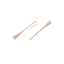 将图像加载到图库查看器中,HERMES Clou de Forge Earrings 18K Pink Gold