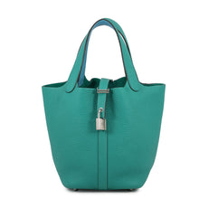 Load image into Gallery viewer, HERMES Picotin Lock Eclat Vert Veron/Bruno Taurillon Clemence Swift Leather Size PM