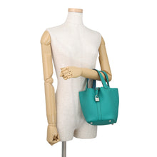 Load image into Gallery viewer, HERMES Picotin Lock Eclat Vert Veron/Bruno Taurillon Clemence Swift Leather Size PM