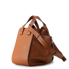 Load image into Gallery viewer, LOEWE hammock Brown387.30.S35 Leather Size Small