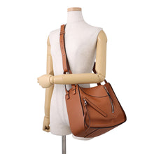Load image into Gallery viewer, LOEWE hammock Brown387.30.S35 Leather Size Small