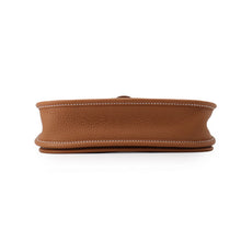 Load image into Gallery viewer, HERMES Evelyne 3 Gold Taurillon Clemence Size 23