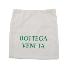 Load image into Gallery viewer, Bottega Veneta Cassette Maxi INTRECCIATO Shoulder Bag White730848VMAY19009 Lambskin Size Small