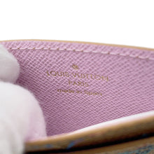 Load image into Gallery viewer, LOUIS VUITTON LV Garden Flora Le Monogram Porte Carte Simple Gold/MulticolorM81726 Flora Le Monogram/LV Garden