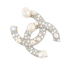 Load image into Gallery viewer, CHANEL CC Logo Rhinestone/Faux Pearl BroochA96841 Metal Rhinestone Faux Pearl