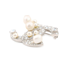Load image into Gallery viewer, CHANEL CC Logo Rhinestone/Faux Pearl BroochA96841 Metal Rhinestone Faux Pearl
