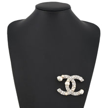 Load image into Gallery viewer, CHANEL CC Logo Rhinestone/Faux Pearl BroochA96841 Metal Rhinestone Faux Pearl
