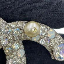Load image into Gallery viewer, CHANEL CC Logo Rhinestone/Faux Pearl BroochA96841 Metal Rhinestone Faux Pearl