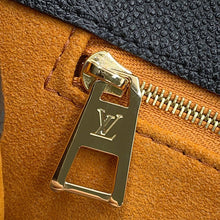 Load image into Gallery viewer, LOUIS VUITTON Onthego NoirM44925 Monogram Empreinte Leather Size GM