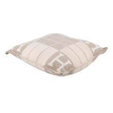 将图像加载到图库查看器中,HERMES Avalon III Cushion Coco - Camomile Wool90% Cashmere10% Size PM