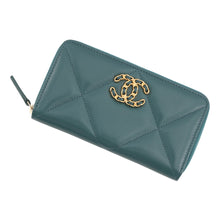 将图像加载到图库查看器中,CHANEL CHANEL 19 Small Zippy Wallet Dark GreenAP0948 Lambskin