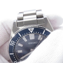 Load image into Gallery viewer, SEIKO prospex mechanical divers W40mm Stainless Steel Blue DialSBDC195