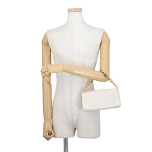 Load image into Gallery viewer, LOUIS VUITTON PochetteCoussin claimM11331 Monogram・Pattern Lamb Leather