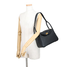 将图像加载到图库查看器中,HERMES Lindy Black Taurillon Clemence Size 26