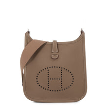 将图像加载到图库查看器中,HERMES Evelyne3 Etoupe Taurillon Clemence Size 23