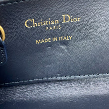 将图像加载到图库查看器中,Dior 30 Montaigne Yuzu Key Case Navy/BeigeS2392UTZQ_M928 Jacquard Leather