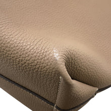 Load image into Gallery viewer, Bonaventura Reversible Tote Bag Etoupe/Red shrink leather