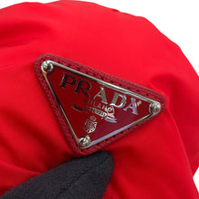 Load image into Gallery viewer, PRADA Re-Nylon Padded Bucket Hat Size S Red1HC248_2DV4_F0011 Nylon